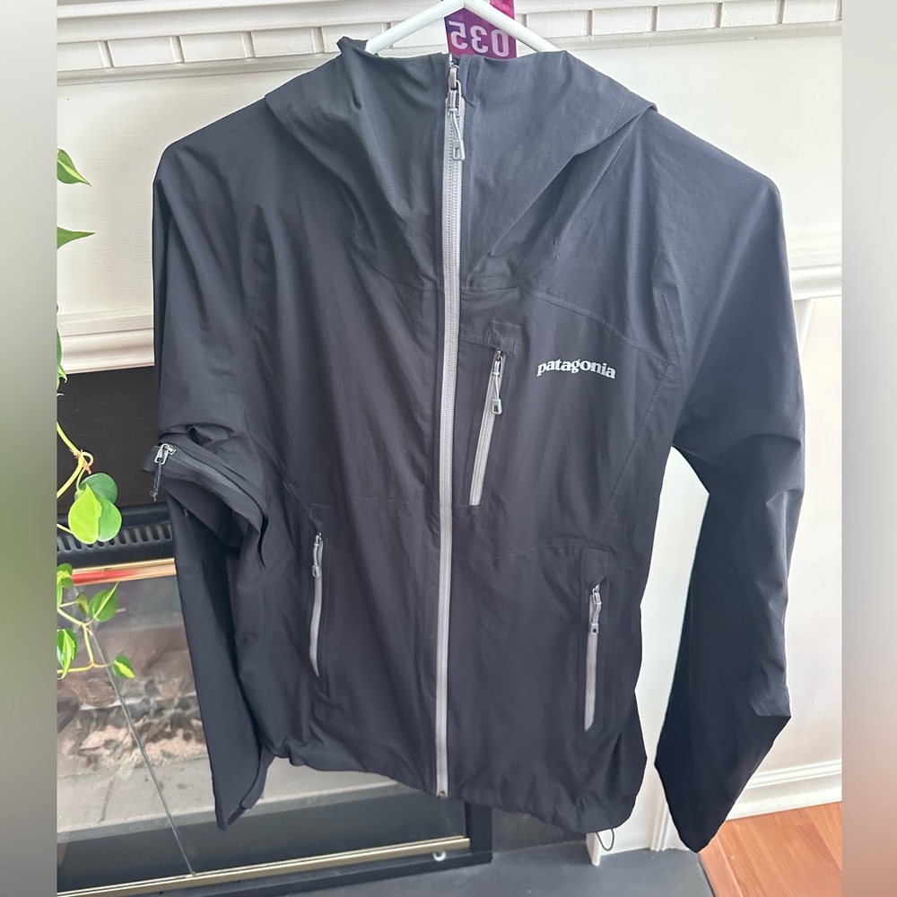 Patagonia Men's Granite Crest Rain Jacket - Picture 4 of 11